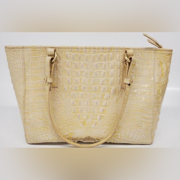 Brahmin Cream Color Embossed Leather Tote Bag Excellent Condition - Picture 7 of 16